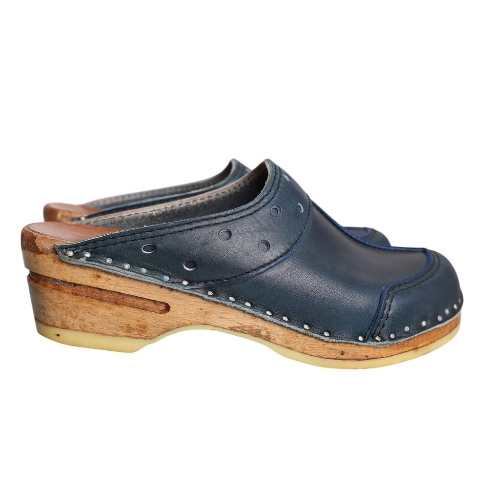 Navy Leather Bastad-Original Slip On Swedish Clogs Wooden Soles - US 4.5-5W